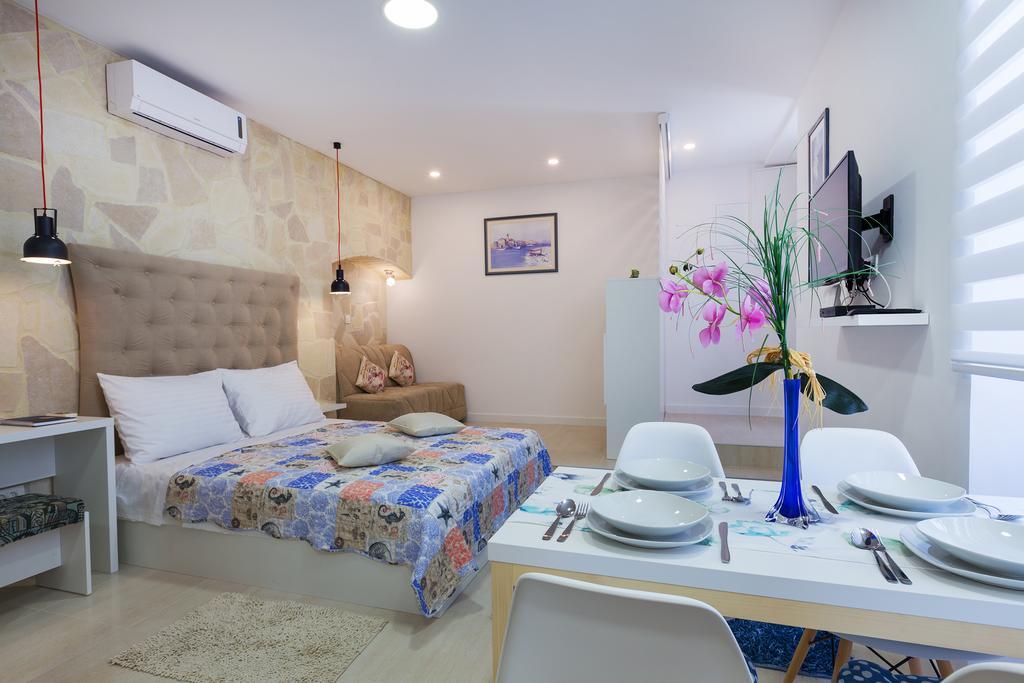 Apartment Rosulica Split Exterior photo